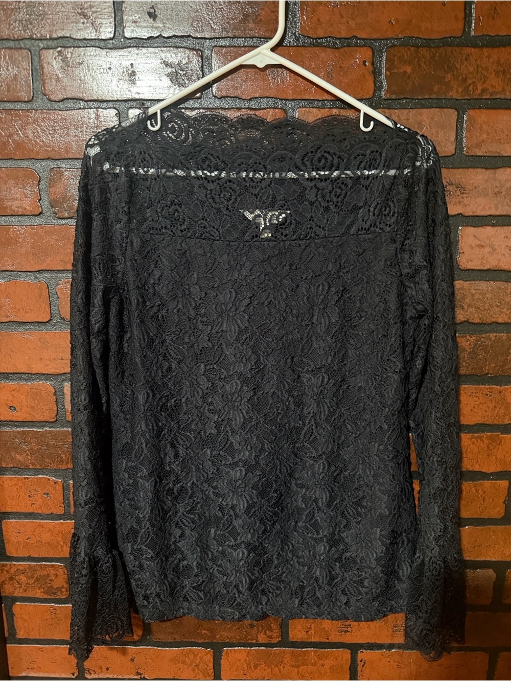 Adiva Black lace top w/ bell sleeves sz small
